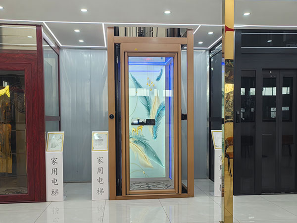 Characteristics and advantages of household elevators